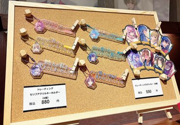 人気キャラが等身大スタンディに!?　「よう実フェスタ in 有楽町マルイ」会場潜入取材レポ