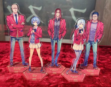 人気キャラが等身大スタンディに!?　「よう実フェスタ in 有楽町マルイ」会場潜入取材レポ
