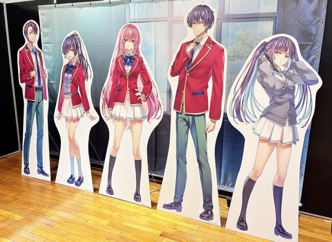 人気キャラが等身大スタンディに!? 「よう実フェスタ in 有楽町マルイ」会場潜入取材レポ
