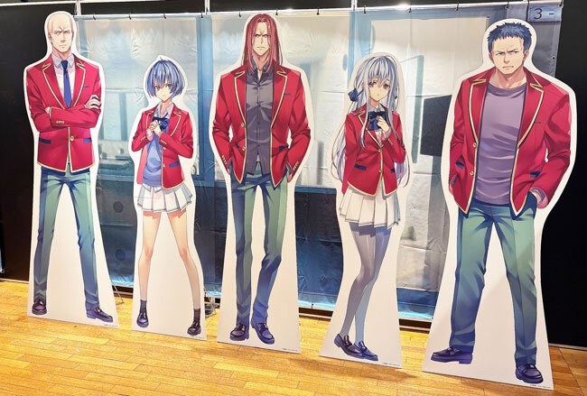 人気キャラが等身大スタンディに!? 「よう実フェスタ in 有楽町マルイ」会場潜入取材レポ