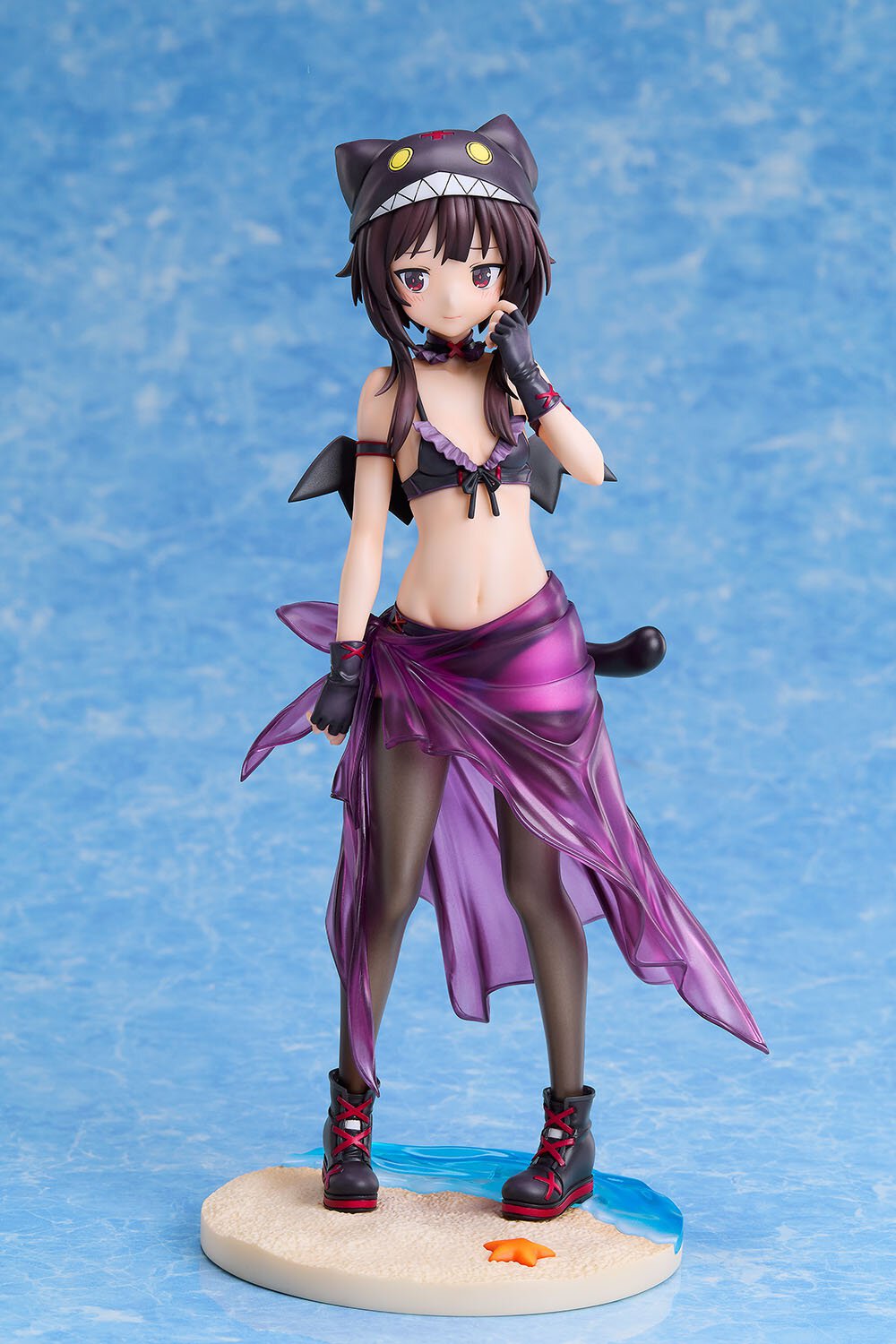 『めぐみん ちょむすけ風水着Ver. 1/7スケールフィギュア』2025年3月15日より予約受付開始!
