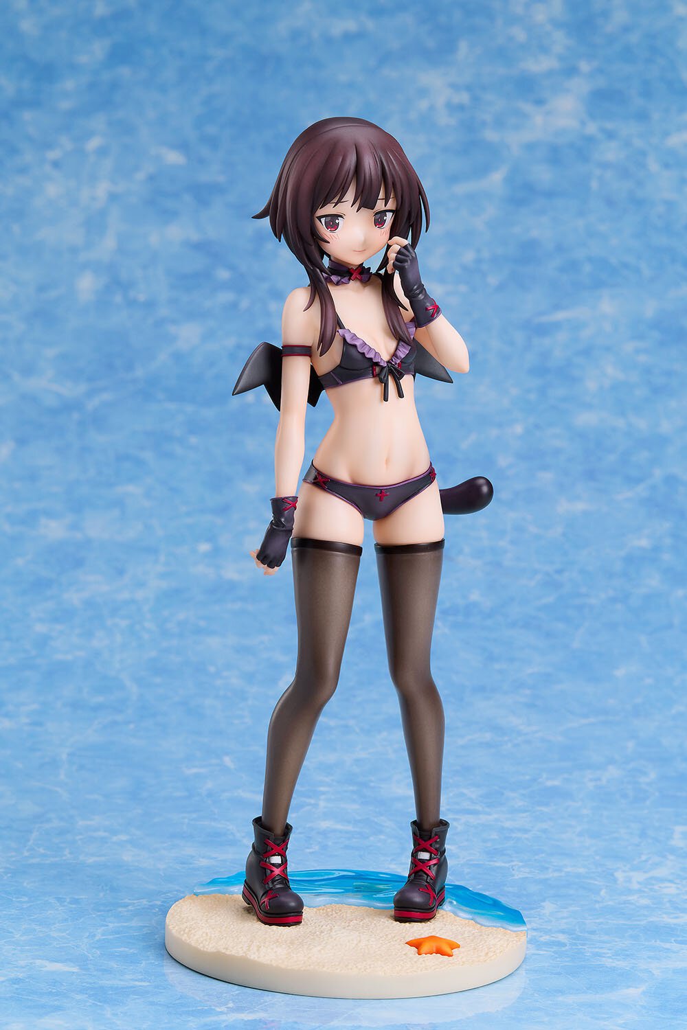 『めぐみん ちょむすけ風水着Ver. 1/7スケールフィギュア』2025年3月15日より予約受付開始!