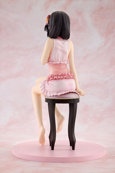  ©暁なつめ・三嶋くろね　発行：株式会社KADOKAWA