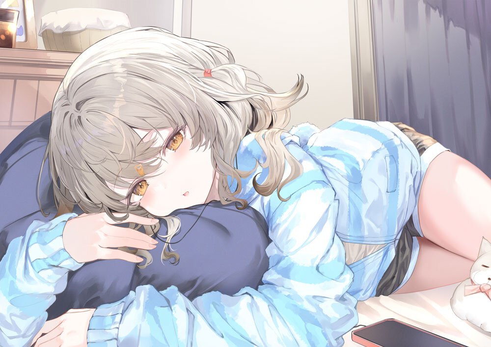 『無口な俺が深夜に通話しているのは、クラスで1番美人な優等生でした』ピンナップ